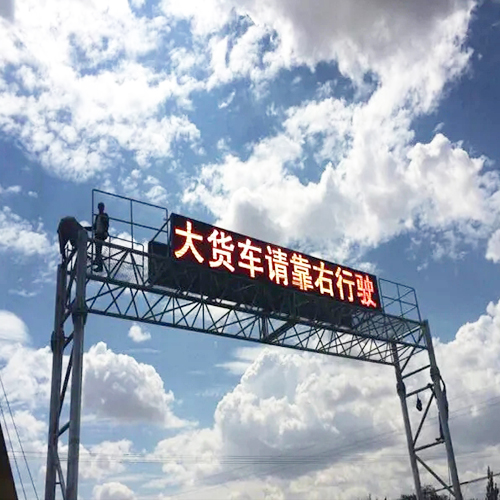蓝底51.jpg